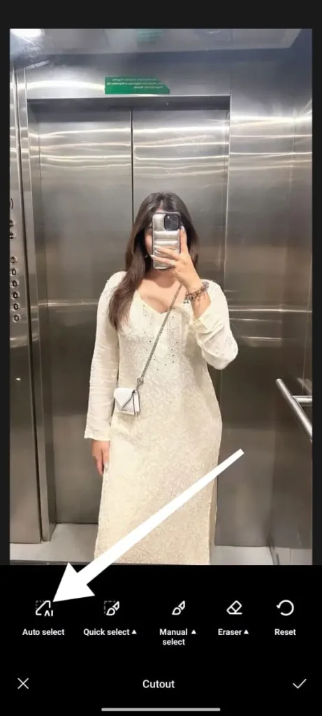 Step-by-step Guide To Use AI Cutout In Hypic Photo Editor